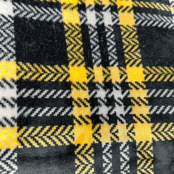 Yellowstone Dutton Ranch Plaid Throw Blanket Sherpa Fleece Backing Yellow Black - Picture 4 of 8